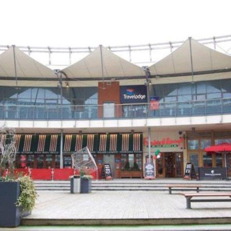 Travelodge Birmingham Central Broadway Plaza Buitenkant foto