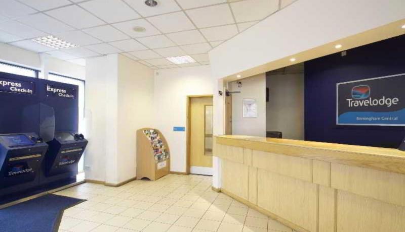 Travelodge Birmingham Central Broadway Plaza Buitenkant foto