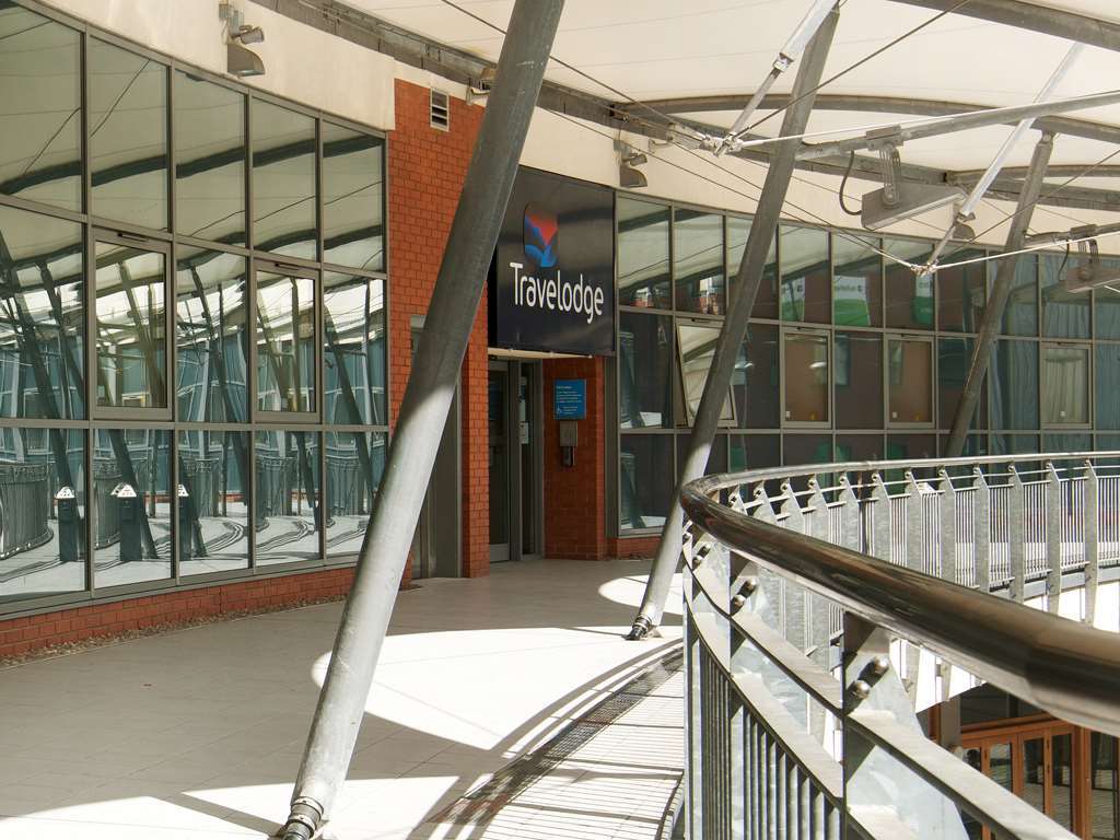 Travelodge Birmingham Central Broadway Plaza Buitenkant foto