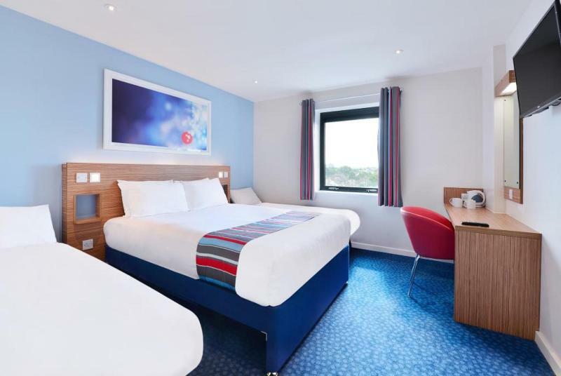 Travelodge Birmingham Central Broadway Plaza Buitenkant foto