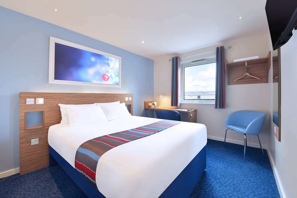Travelodge Birmingham Central Broadway Plaza Kamer foto