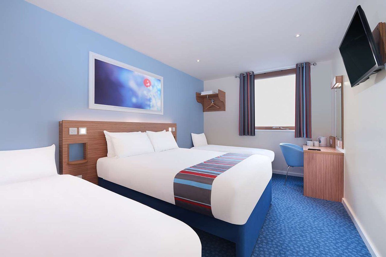 Travelodge Birmingham Central Broadway Plaza Buitenkant foto